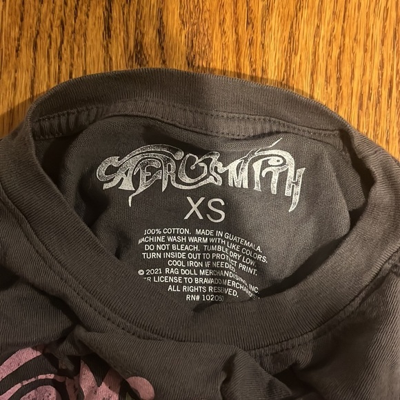 Aerosmith Woman’a Grey Tee Size XS - Picture 3 of 3